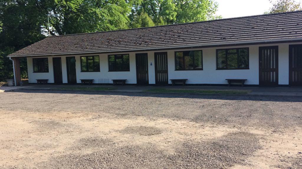 Pinewood Lodge Ibstock Exterior photo